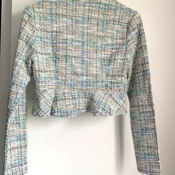 Belle Poque cropped blazer/cardigan with sparkly silver thread size small - Picture 3 of 6